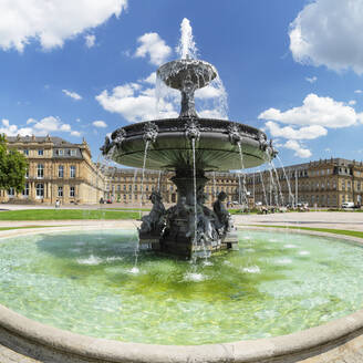 Brunnen und Neues Schloss auf dem Schlossplatz, Stuttgart, Neckartal, Baden-Württemberg, Deutschland, Europa - RHPLF21718