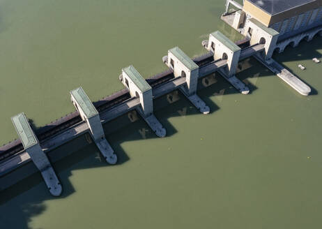 Deutschland, Bayern, Untergriesbach, Drone view of Jochenstein hydroelectric power station - WWF06116