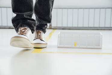 Architect walking on floor in office - VPIF05508