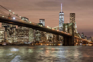 Lower Manhattan sklyline seen from Brooklyn - CAVF95785