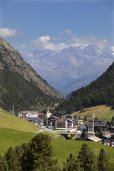 Österreich, Tirol, Sölden, Venter Tal im Sonnenlicht - WWF06174