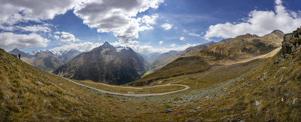 Panoramic view from Wildspitze mountain - WWF06183