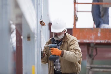 Man working at construction site - TETF01224