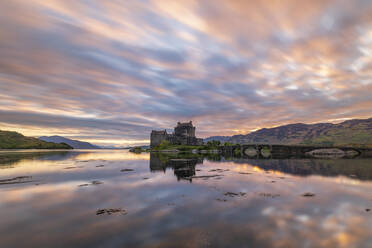 Reflection of Eilean Donan castle at sunset - SMAF02147