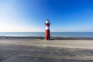 Niederlande, Zeeland, Domburg, Leuchtturm auf der Halbinsel Walcheren - THAF03061