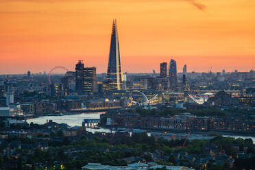 Londoner Skyline mit The Shard, Tower Bridge, Themse und London Eye, London, England, Vereinigtes Königreich, Europa - RHPLF21901