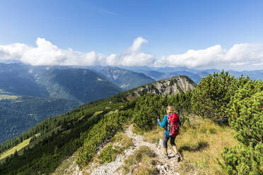 Female hiker in Karwendel range during summer - FOF13067