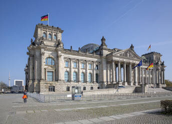 Deutschland, Berlin, Äußeres des Reichstagsgebäudes - MAMF02131