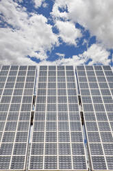 Large Solar Panels set up at angle. - MINF16525
