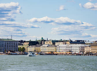 Südhafen und Skyline des Stadtzentrums, Helsinki, Bezirk Uusimaa, Finnland, Europa - RHPLF22042