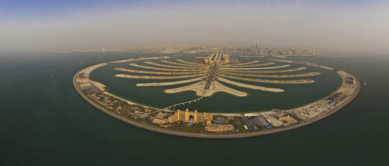 Panoramablick auf die Halbinsel Palm Jebel Ali in Dubai, Vereinigte Arabische Emirate. - AAEF14528