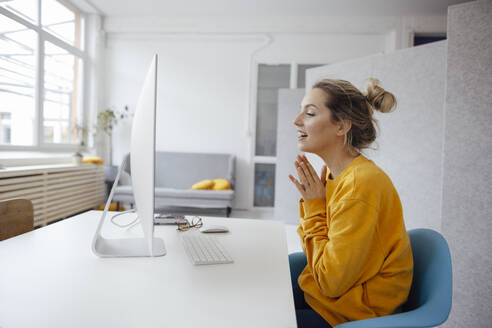 Businesswoman on video call through desktop PC at home - JOSEF10088