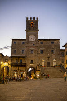 Italy Province of Arezzo Cortona Piazza della Repubblica and