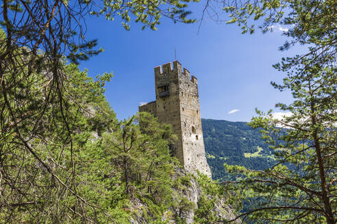 Österreich, Tirol, Stanz bei Landeck, Ruine der Burg Schrofenstein - AIF00765
