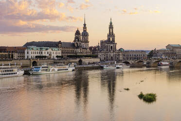 Germany, Saxony, Dresden, Old town waterfront at dusk - ZMF00504