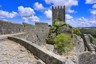 Burg und Turm, Sortelha, Serra da Estrela, Beira Alta, Centro, Portugal, Europa - RHPLF22217