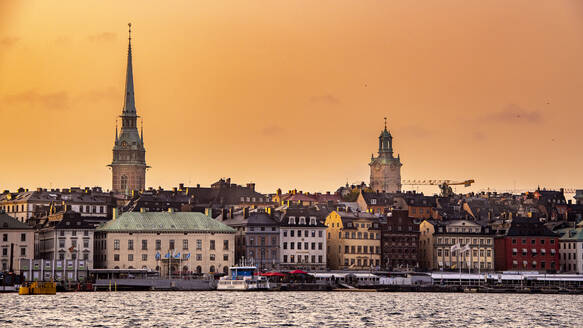 Altstadt von Stockholm, Schweden, bei Sonnenuntergang - FOLF11919
