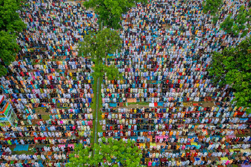 Aerial view of People Worshipping at Eid-ul-Fitr, Mubarak outdoors, Kishoreganj, Dhaka, Bangladesh. - AAEF15088