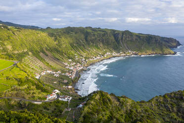 View of the coast and Porto da Faja near Espanha, Ribeira Funda, Faial,  Azores, Portugal Stock Photo - Alamy