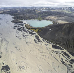 Luftaufnahme einer Berglandschaft, Skaftarhreppur, Island. - AAEF15391