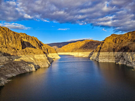 Hoover Dam bei Sonnenuntergang, Nevada, Vereinigte Staaten von Amerika, Nordamerika - RHPLF22692