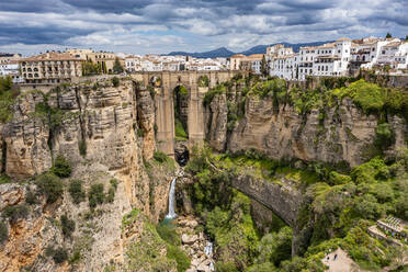 Luftaufnahme der historischen Stadt Ronda, Andalusien, Spanien, Europa - RHPLF22748