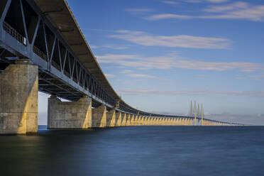 Dänemark, Kopenhagen, Öresundbrücke über die Öresund-Meerenge - STSF03405