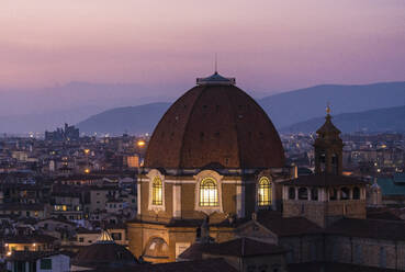 Italy, Tuscany, Florence, Dome of Cappella dei Principi at dusk - TAMF03466