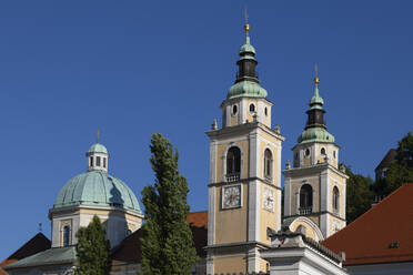 Slowenien, Ljubljana, Glockentürme der Kathedrale von Ljubljana - ABOF00822