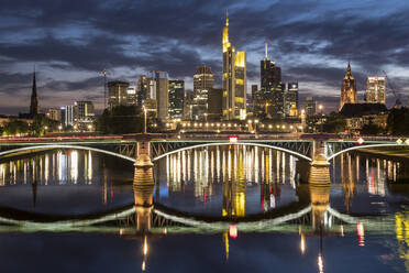 The River Main, Ignatz Bubis Bridge, Dom Cathedral and skyscrapers of Frankfurt's Business District, Frankfurt, Hesse, Germany, Europe - RHPLF22937