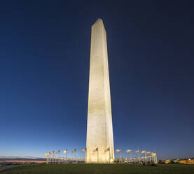 Das Washington Monument bei Nacht, National Mall, Washington DC, Vereinigte Staaten von Amerika, Nordamerika - RHPLF22956
