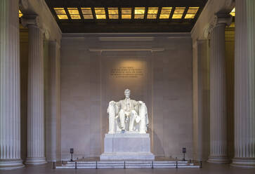 Interior of the Lincoln Memorial, National Mall, Washington DC, United States of America, North America - RHPLF22960