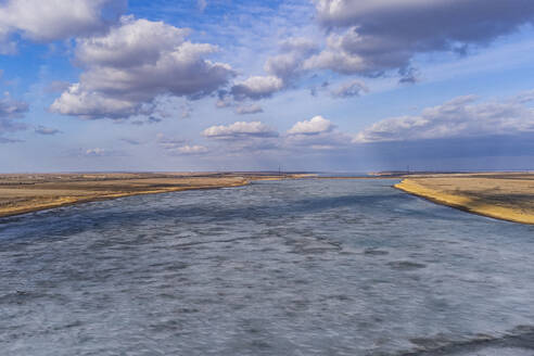 Luftaufnahme des Flusses Tobyl, südlich von Kostanay, Nordkasachstan, Zentralasien, Asien - RHPLF23135