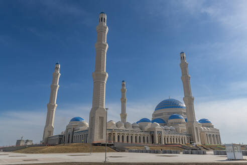 Astana Große Moschee, Nur Sultan, früher Astana, Hauptstadt von Kasachstan, Zentralasien, Asien - RHPLF23137