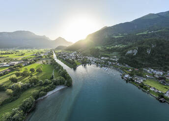 Luftaufnahme von Weesen, Schweiz. - AAEF15528