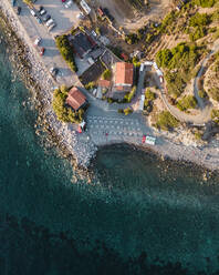 Luftaufnahme des Strandes Relitto in Pomonte, Insel Elba, Toskana, Italien. - AAEF15738