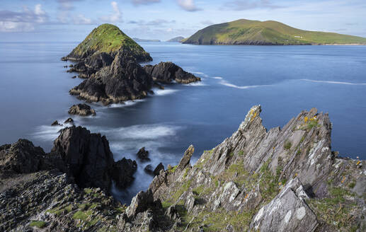 Irland, Blick auf die Dingle-Halbinsel und die umliegenden Inseln - FCF02088