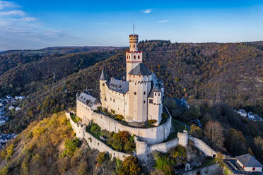 Germany, Rhineland-Palatinate, Braubach, Aerial view of Marksburg castle overlooking Rhine Gorge in autumn - AMF09584