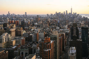 USA, New York, New York City, Midtown Manhattan bei Sonnenuntergang - MMPF00329