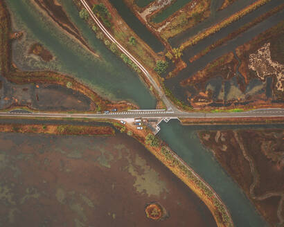 Luftaufnahme einer Straße in der venezianischen Lagune, Venezia, Italien. - AAEF16127