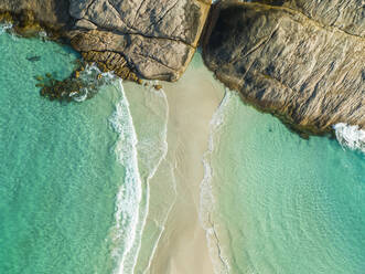 Luftaufnahme des Strandes Wylie Head, Westaustralien, Australien. - AAEF16479