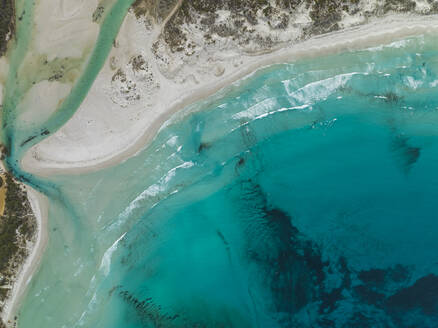 Luftaufnahme von Bremer Beach, Westaustralien, Australien. - AAEF16487