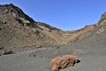 Spain, Canary Islands, Tias, Barren landscape of Caldera de Los Cuervos - ZCF01105