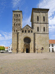 Deutschland, Niedersachsen, Osnabruck, Fassade des Petersdoms - WIF04610