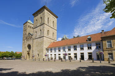 Deutschland, Niedersachsen, Osnabruck, Außenansicht des Petersdoms - WIF04611