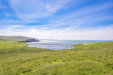 UK, Scotland, Braewick, View of Braewick Beach and surrounding landscape - SMAF02484