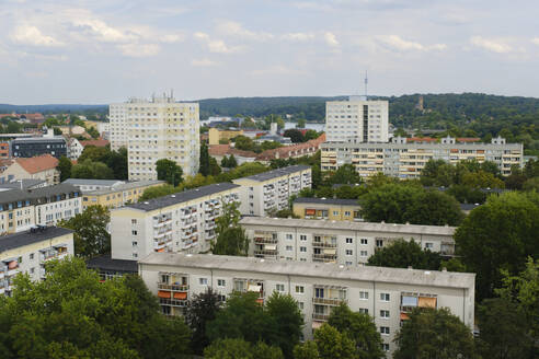 Deutschland, Brandenburg, Potsdam, Wohnungen im Wohnviertel - WIF04644