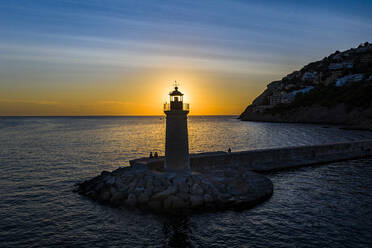 Faro de Port d' Andratx bei Sonnenuntergang, Balearische Inseln, Spanien - AMF09687