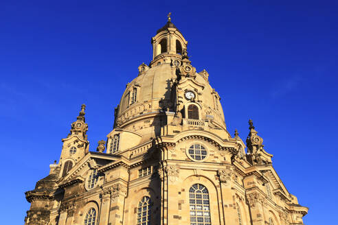 Deutschland, Sachsen, Dresden, Außenansicht der historischen Frauenkirche - JTF02274