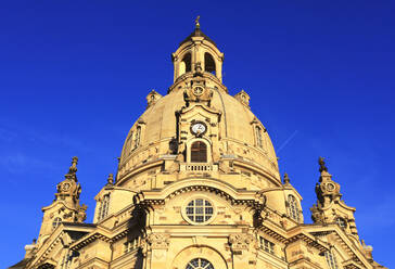 Deutschland, Sachsen, Dresden, Außenansicht der historischen Frauenkirche - JTF02276